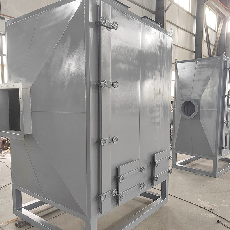 Luchtú barr agus taobh bun ag luchtú cruach carbóin bosca asaithe carbóin gníomhachtaithe